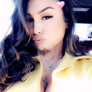 Meet your Posher, Thea